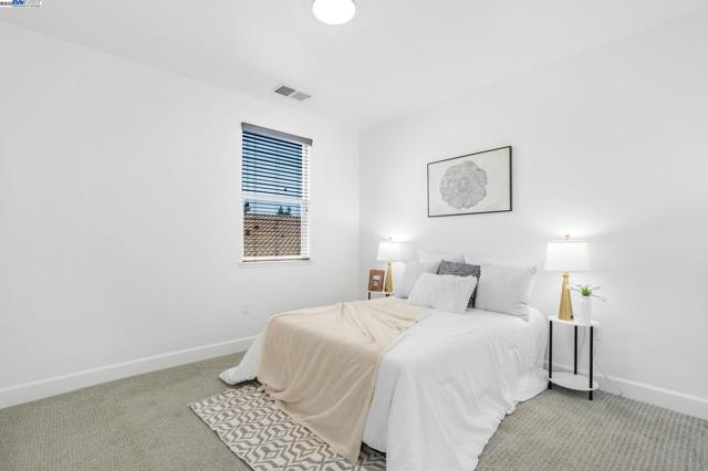3340 Giovanni Way, Dublin CA: https://media.crmls.org/mediaz/9f572371-ea70-4285-b597-d46044f76b64.jpg