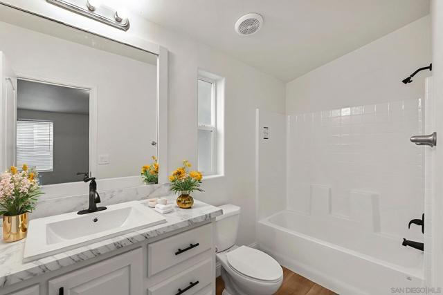 22899 Byron Rd, Crestline CA: https://media.crmls.org/mediaz/9f577d3d-f37b-46e5-b28f-96b4b0d13aad.jpg