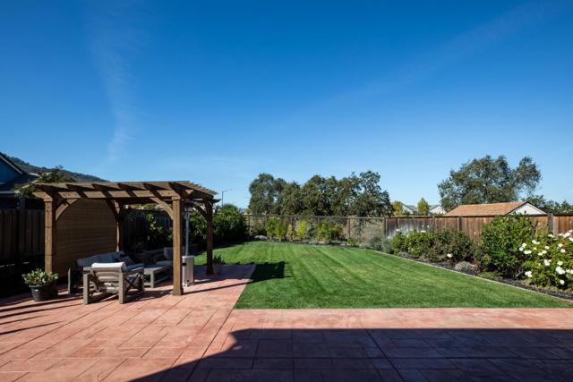 7021 Vintner Court, Gilroy CA: https://media.crmls.org/mediaz/9f579c1a-53e2-40b1-864c-c7ee69bfdd4e.jpg