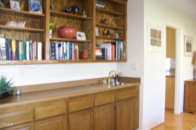 22106 Village 22, Camarillo CA: https://media.crmls.org/mediaz/9f58b34d-7b18-422d-bffb-64365fcd1bb6.jpg