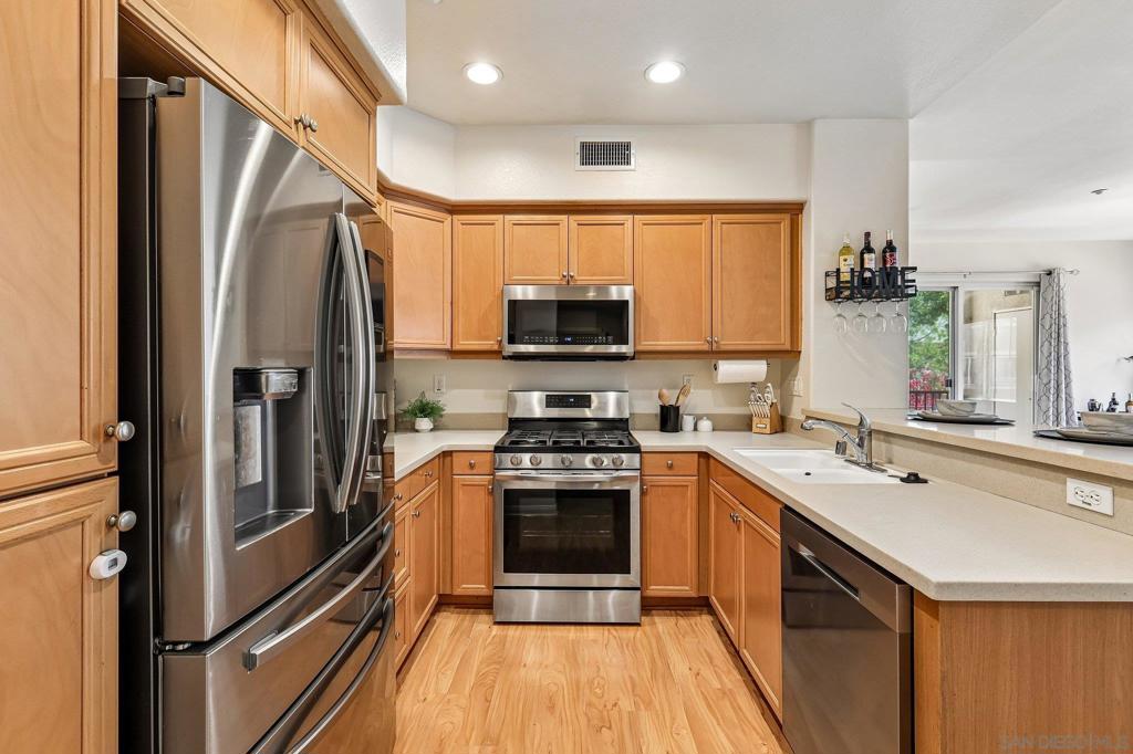 5444 Zeil Pl - photo 15