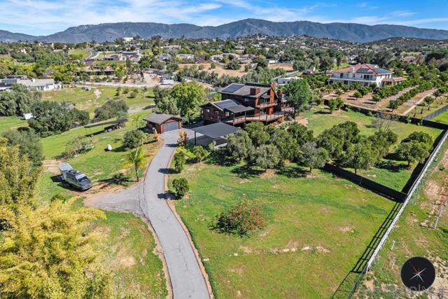 30830 Ranch Creek Rd, Valley Center CA: https://media.crmls.org/mediaz/9f594a77-b6ec-48b7-ae80-a0433af7ea2c.jpg