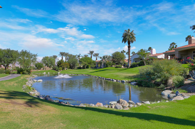 600 Gold Canyon Drive, Palm Desert CA: https://media.crmls.org/mediaz/9f595ed8-90c1-4cc5-b1be-11985fe67b4f.jpg
