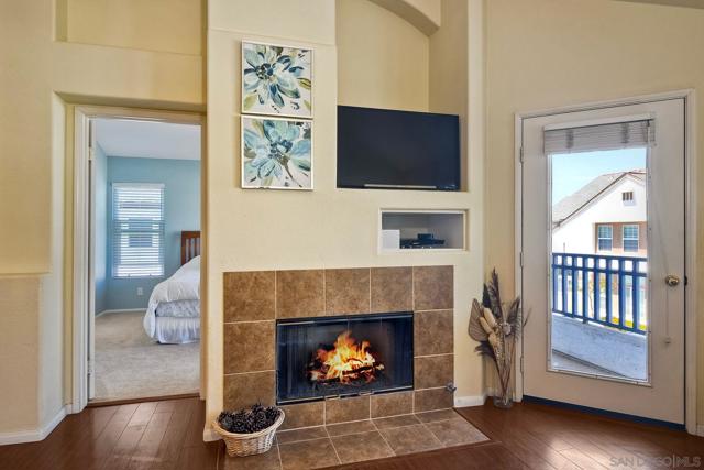 11898 Cypress Canyon Rd, San Diego CA: https://media.crmls.org/mediaz/9f5ac1d3-f70c-46aa-afe2-2263df3d2ed8.jpg