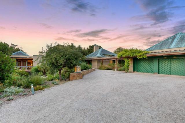 33732 E Carmel Valley Road, Carmel Valley CA: https://media.crmls.org/mediaz/9f5b1dd0-8ac3-4e09-b5b2-6cd30793db75.jpg