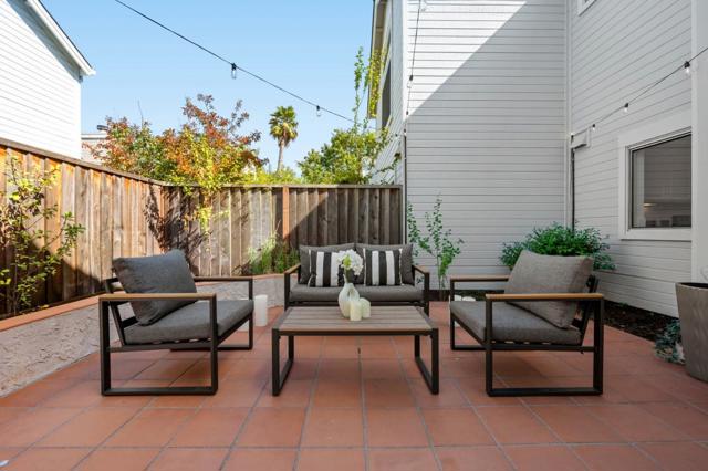 445 Mcdonnel Road, Alameda CA: https://media.crmls.org/mediaz/9f5b6cb3-80c7-444d-a479-cb39f4a59a1f.jpg