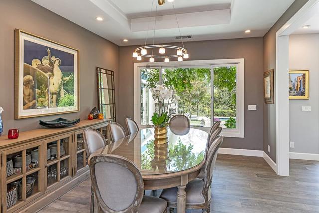 275 Eleanor Drive, Woodside CA: https://media.crmls.org/mediaz/9f5c7b8c-a093-4276-966a-b54fa86e471d.jpg