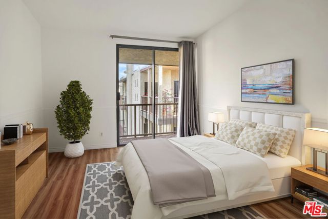3231 Cheviot Vista Place, Los Angeles CA: https://media.crmls.org/mediaz/9f5ca832-976f-4bbe-be20-0c8bf6f09702.jpg