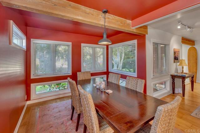 Detail Gallery Image 7 of 33 For 406 N Acacia Ave, Solana Beach,  CA 92075 - 3 Beds | 2 Baths