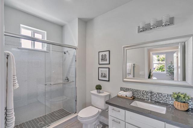 803 Maybeck Place, Hayward CA: https://media.crmls.org/mediaz/9f600d59-56fd-48f2-a047-a41fecc97884.jpg