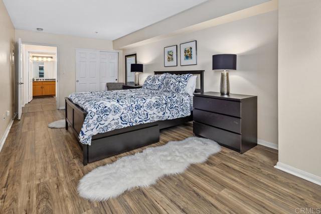 1435 India Street, San Diego CA: https://media.crmls.org/mediaz/9f60fd70-c886-44e5-b51f-e041f9c06997.jpg