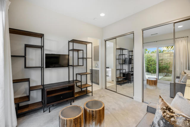 1 Via Merenda, Rancho Mirage CA: https://media.crmls.org/mediaz/9f612ee5-ef9e-424e-8292-4385e8a8a18b.jpg