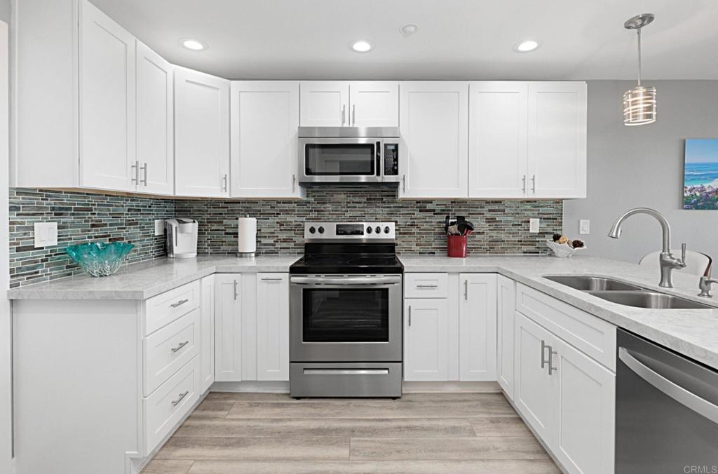 910 Pacific St - photo 11