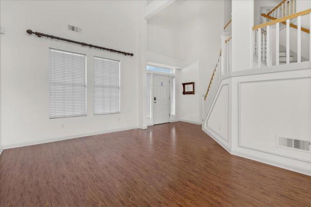493 Churchill Way, Salinas CA: https://media.crmls.org/mediaz/9f629589-d2ef-4b33-8007-1af589b63605.jpg