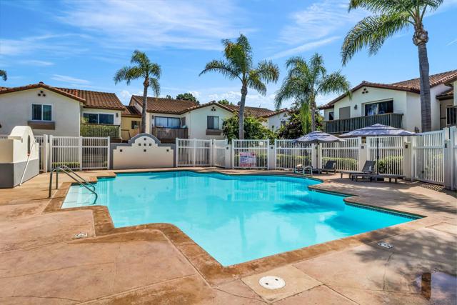 3566 Sunset Ln, San Diego CA: https://media.crmls.org/mediaz/9f62cf41-483d-4a2a-95c5-0d1335cea854.jpg