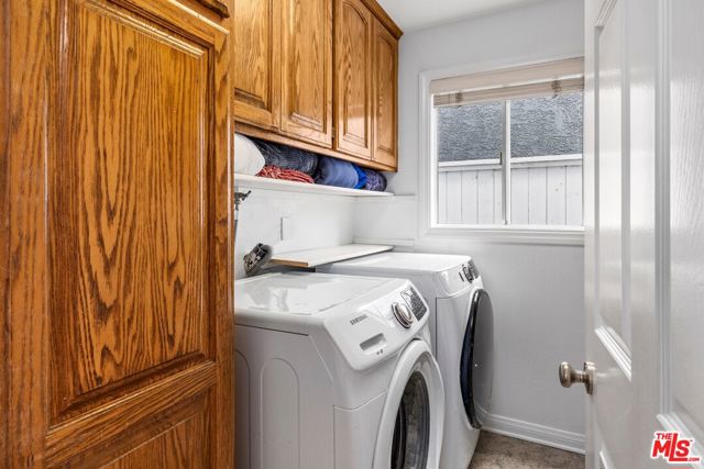 459 35th Street, Manhattan Beach, California 90266, 5 Bedrooms Bedrooms, ,3 BathroomsBathrooms,Residential,Sold,35th,25586389