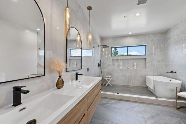 326 S Henry Avenue, San Jose CA: https://media.crmls.org/mediaz/9f657b7b-eaaf-4242-a4d3-8b4fb99b4d67.jpg