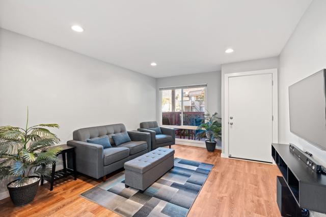 Detail Gallery Image 9 of 28 For 745 E Bradley Ave #33,  El Cajon,  CA 92021 - 2 Beds | 1 Baths