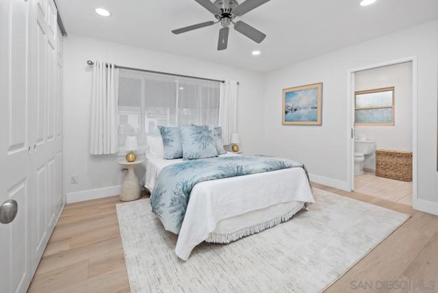 4386 Argos Dr, San Diego CA: https://media.crmls.org/mediaz/9f65ec3c-0e24-4384-b802-9022d4be5082.jpg