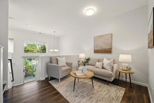135 Frederick Court, Mountain View CA: https://media.crmls.org/mediaz/9f660ab5-3244-45c7-a6b2-db7ece8ada6e.jpg