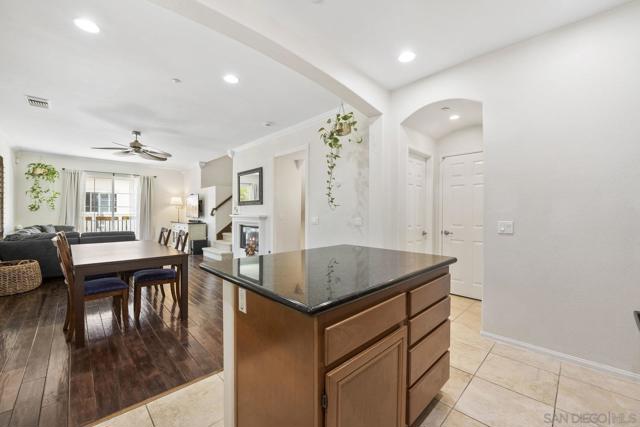16942 Vasquez Way, San Diego CA: https://media.crmls.org/mediaz/9f66c30c-11fc-462f-a006-80c91a7dc74d.jpg