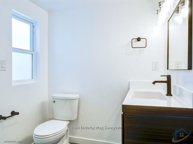 1038 Enderby Way, Sunnyvale CA: https://media.crmls.org/mediaz/9f6717ad-7c77-4af2-b967-d0a619df11fa.jpg