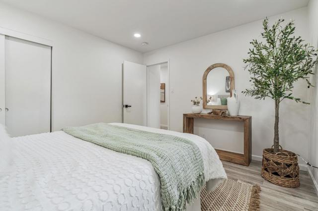 2336 Menalto Avenue, East Palo Alto CA: https://media.crmls.org/mediaz/9f67f8ee-2662-4519-8427-bd43d0557ca6.jpg
