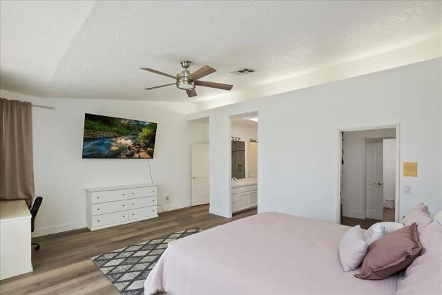 82210 Vandenberg Drive, Indio CA: https://media.crmls.org/mediaz/9f69e455-2e4c-485d-b77d-84fffa3987bb.jpg