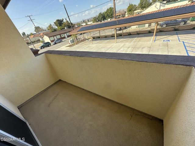 1850 Buyers Street, Simi Valley CA: https://media.crmls.org/mediaz/9f6a0bcb-50dc-4e12-9fa0-958abbb7d58f.jpg