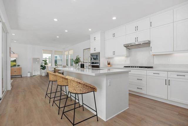 8021 Rubicon, San Diego CA: https://media.crmls.org/mediaz/9f6c33d7-9b6f-4020-9dc4-f8d603369ddd.jpg