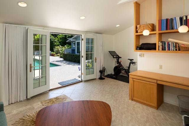 343 Lloyden Park Lane, Atherton CA: https://media.crmls.org/mediaz/9f6c73b6-ed57-470c-aa9a-c0bcc3e52789.jpg