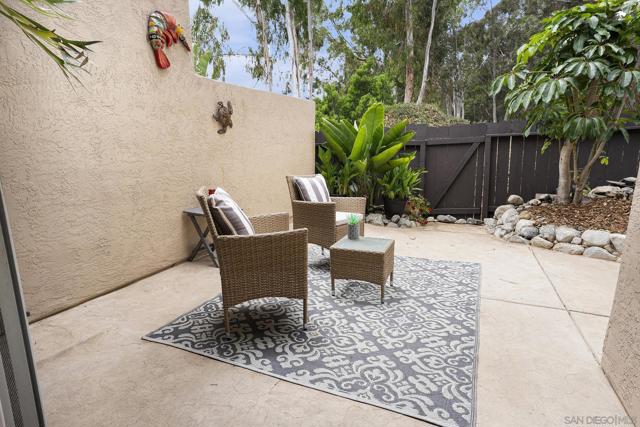 2026 Avenue of the Trees, Carlsbad CA: https://media.crmls.org/mediaz/9f6de4b0-f38c-4d2c-ab57-054e6727763e.jpg