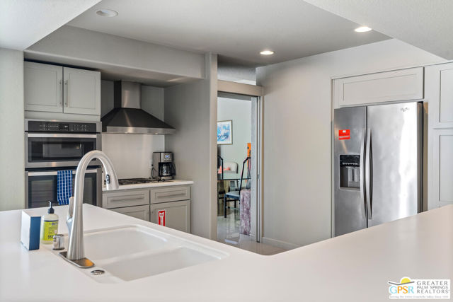 770 N Girasol Court, Palm Springs CA: https://media.crmls.org/mediaz/9f6e3645-db20-41f9-a0ad-3afc53965d07.jpg