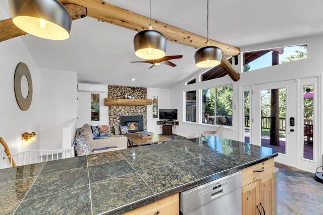 Image 36 of 60 For 25275 Norwood Drive