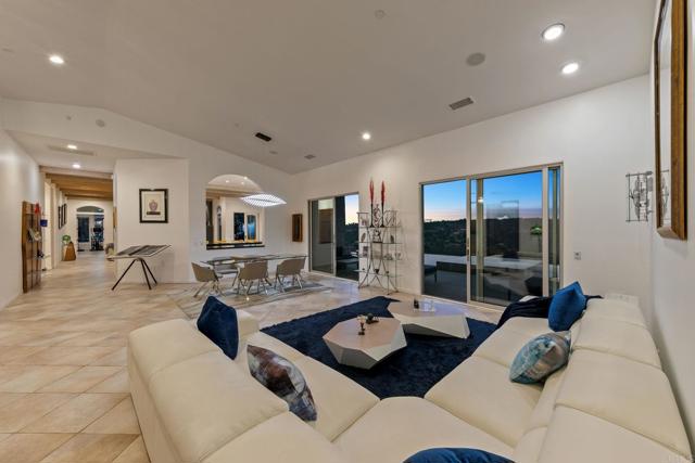 30330 Via Maria Elena, Bonsall CA: https://media.crmls.org/mediaz/9f6fccb5-3f55-4d81-8d2a-fc7d39671b9f.jpg