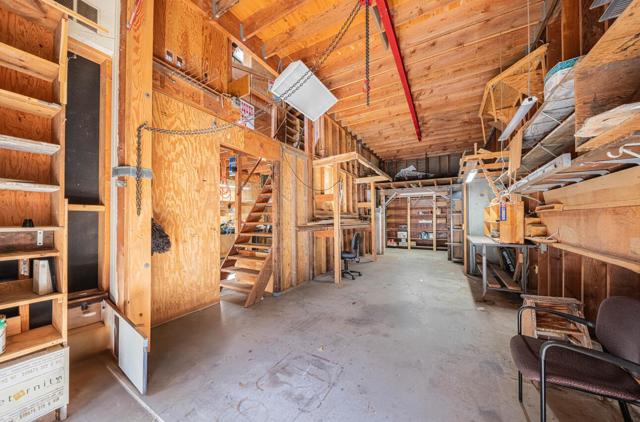 1527 Atherton Way, Salinas CA: https://media.crmls.org/mediaz/9f70bb2f-68c8-4718-b915-3d58987a1820.jpg