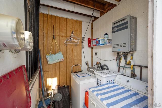 849 851 Missouri St, San Diego CA: https://media.crmls.org/mediaz/9f71c66b-8979-46e6-83f3-fe77dc16ca3c.jpg