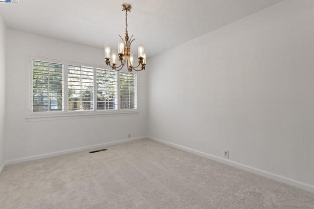1927 Foxswallow Cir, Pleasanton CA: https://media.crmls.org/mediaz/9f72c62b-fd0e-4267-8e78-0c3389d28cbc.jpg