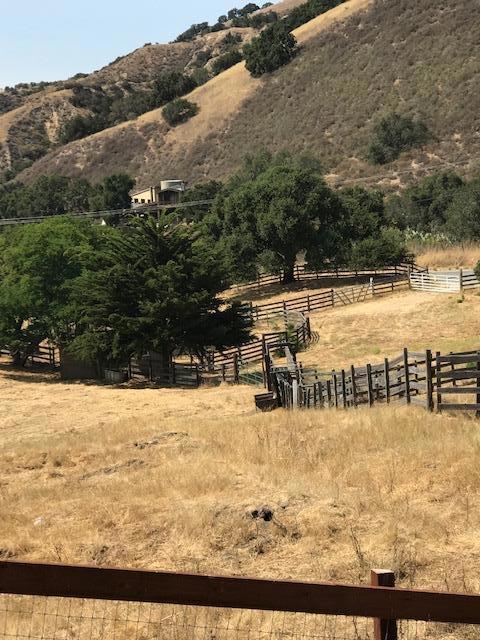 350 San Benancio Road, Salinas CA: https://media.crmls.org/mediaz/9f730cf0-bcb1-47ad-b199-1a145cb0aaf8.jpg