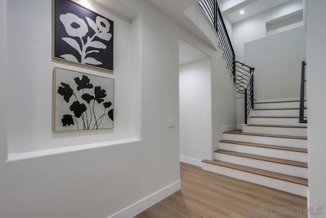 2482 San Clemente Ave, Vista CA: https://media.crmls.org/mediaz/9f730fa2-be96-4635-a7ce-4d98f91737ea.jpg