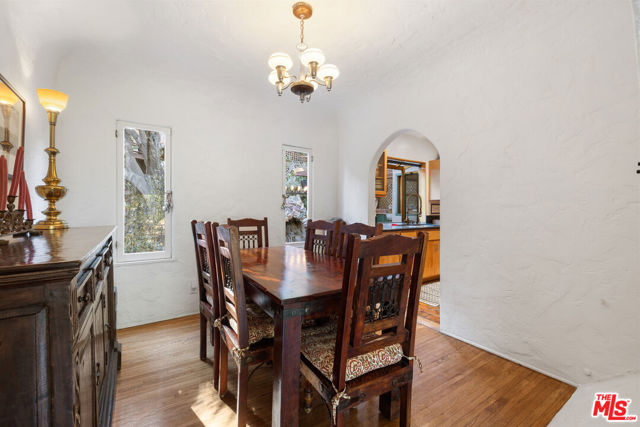 400 W Avenue 42 Avenue, Los Angeles CA: https://media.crmls.org/mediaz/9f7331e0-4f87-4d1d-ac11-cd58ccfd1925.jpg