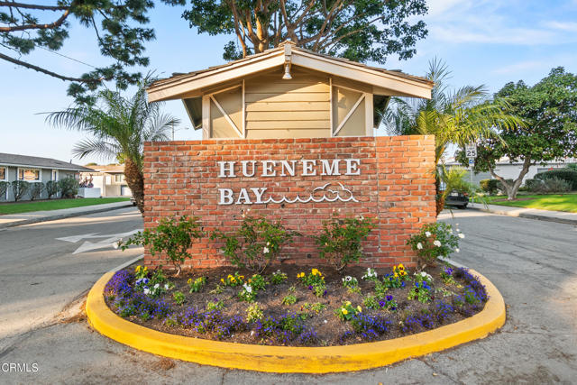 243 E Elfin Green, Port Hueneme CA: https://media.crmls.org/mediaz/9f74bc0e-9798-475d-9571-23de40ae6537.jpg