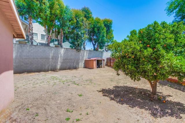 Detail Gallery Image 38 of 38 For 728 Hackberry Pl, Fallbrook,  CA 92028 - 4 Beds | 1/1 Baths