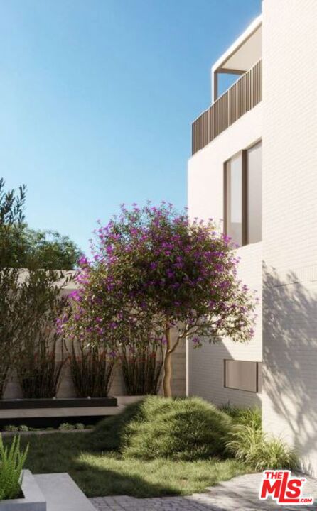734 12th Street photo 5