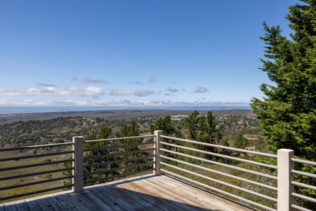 10450 Saddle Road, Monterey CA: https://media.crmls.org/mediaz/9f7664bf-4a90-436c-9684-43011cc787ba.jpg