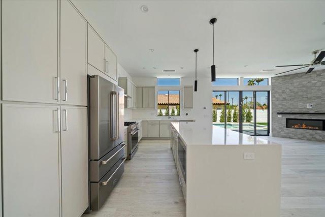 78525 Orcabessa Drive, Bermuda Dunes CA: https://media.crmls.org/mediaz/9f76b3b0-5268-43bd-ac7f-4c30cf6ed0eb.jpg