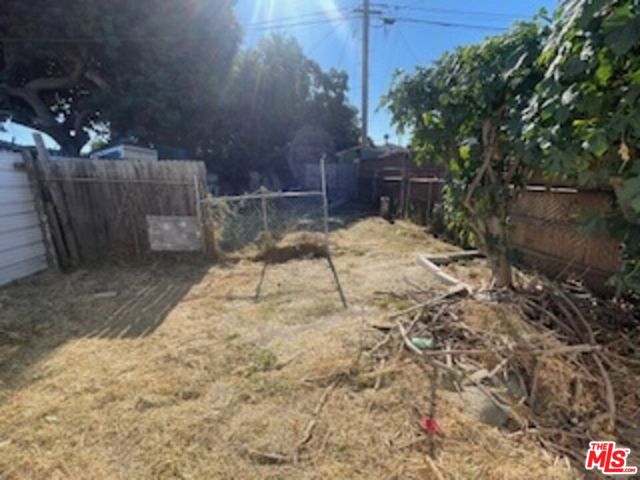 2114 Oris Street, Compton, California 90222, 2 Bedrooms Bedrooms, ,1 BathroomBathrooms,Single Family Residence,For Sale,Oris,24464821