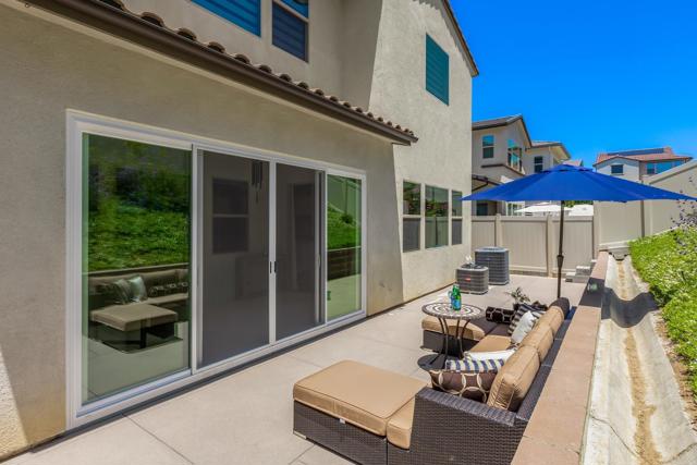 Detail Gallery Image 36 of 44 For 675 Westbrook Loop, San Marcos,  CA 92078 - 5 Beds | 4/1 Baths