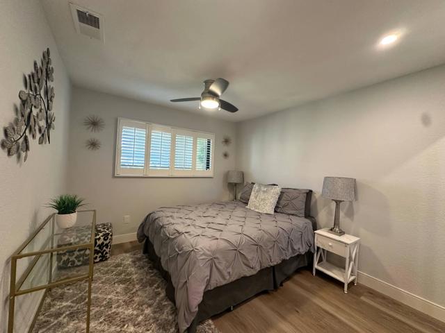 2801 N Los Felices E Circle, Palm Springs CA: https://media.crmls.org/mediaz/9f7aa6e2-3214-4716-be0c-1d96478c95d0.jpg