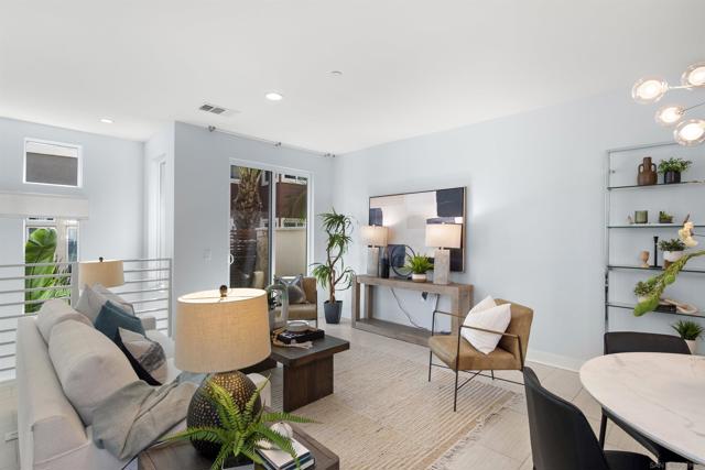 Image 14 of 74 For 7907 Modern Oasis Drive